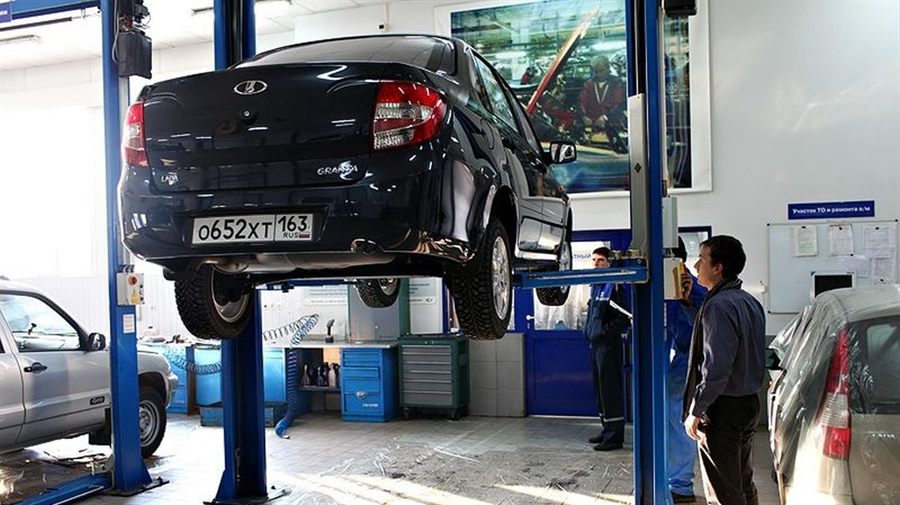 Зона дефектовки и подъёмник
